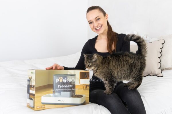 Dozownik na wodę i karmę 2w1 dla zwierząt Peti-to-Eat PETI-130 - obrazek 19